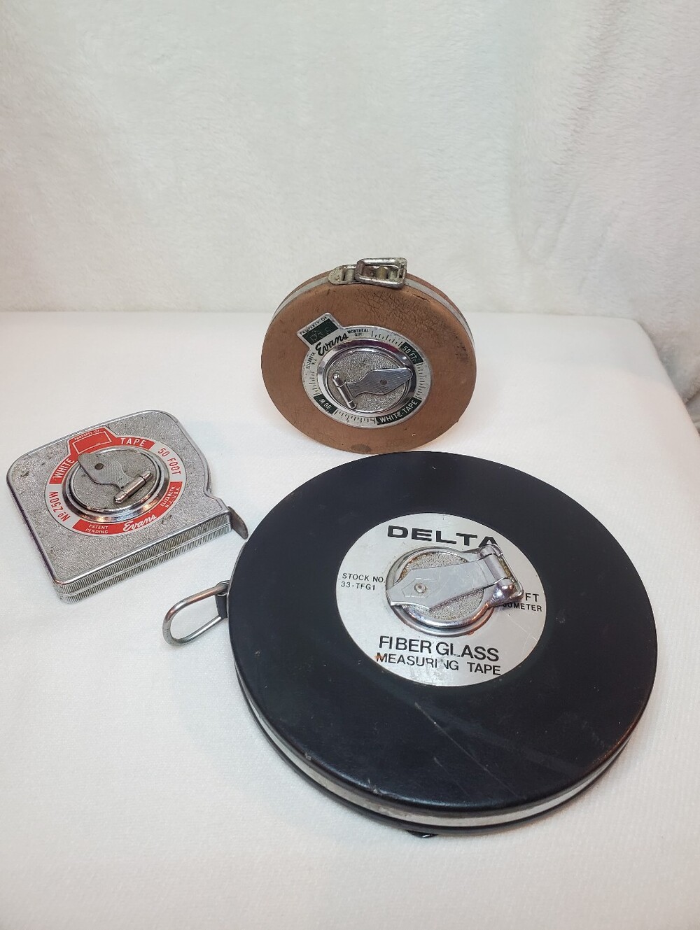 3 Vintage Tape Measure's  Delta 100', Evan's 50', Evan's 50' white tape
